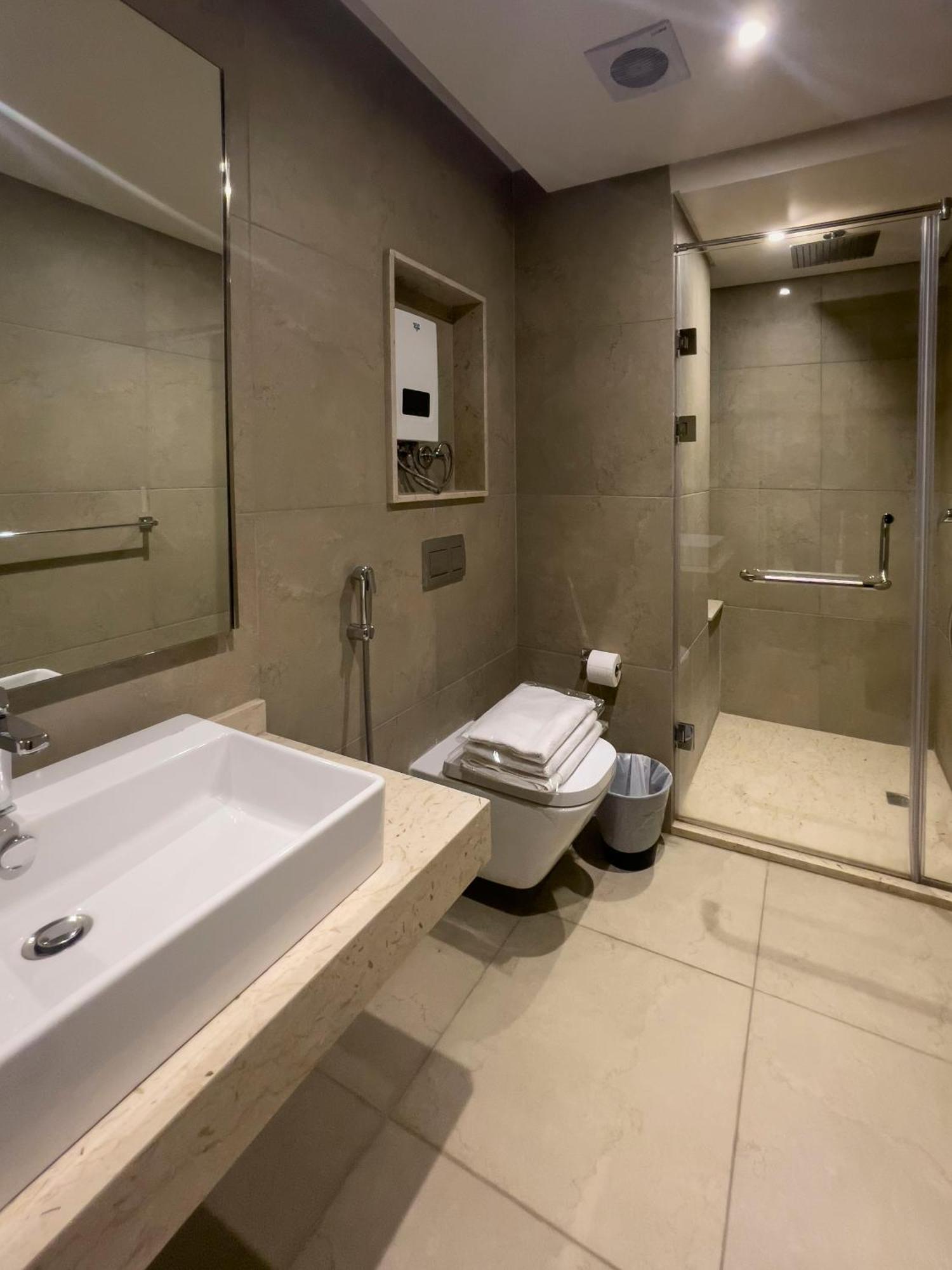 عائلية الشيخ زايد * Sheikh Zayed City